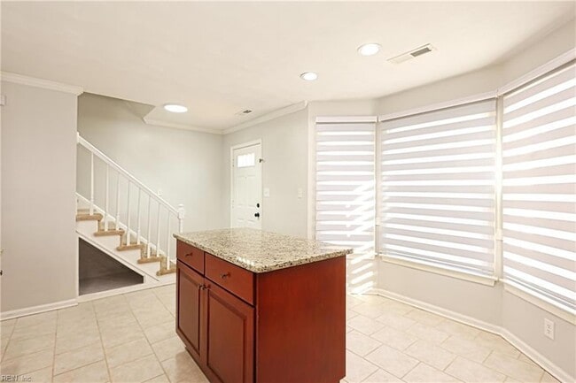 Building Photo - 4802 Oldwick Ct