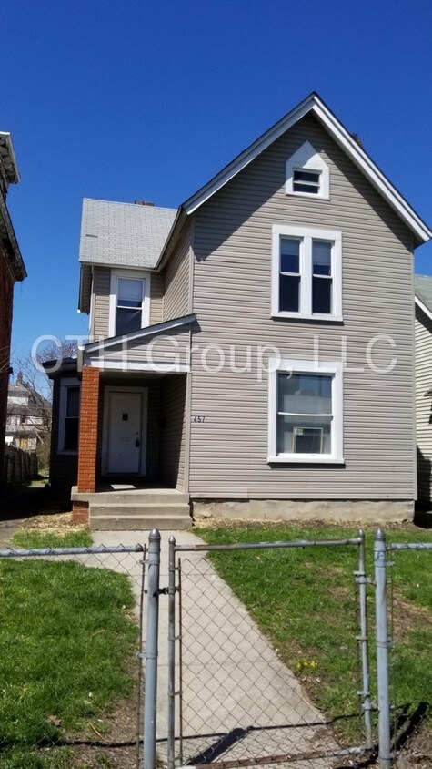 Primary Photo - 457 N Monroe Ave