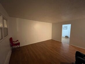 Building Photo - 635 Graham Dr