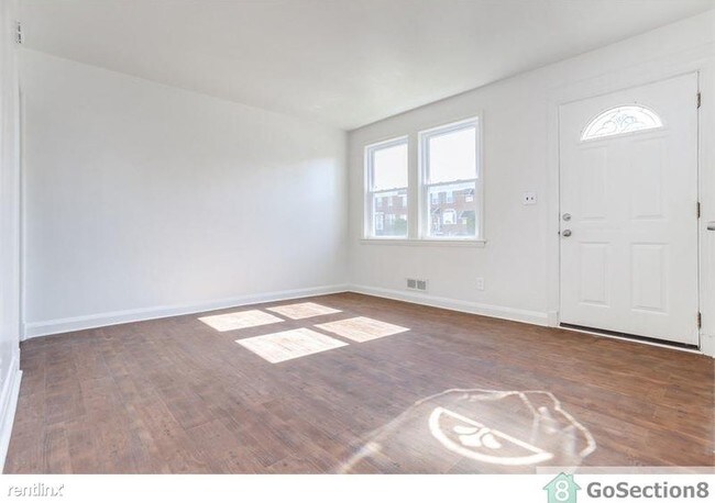 Building Photo - 4108 Ardley Ave
