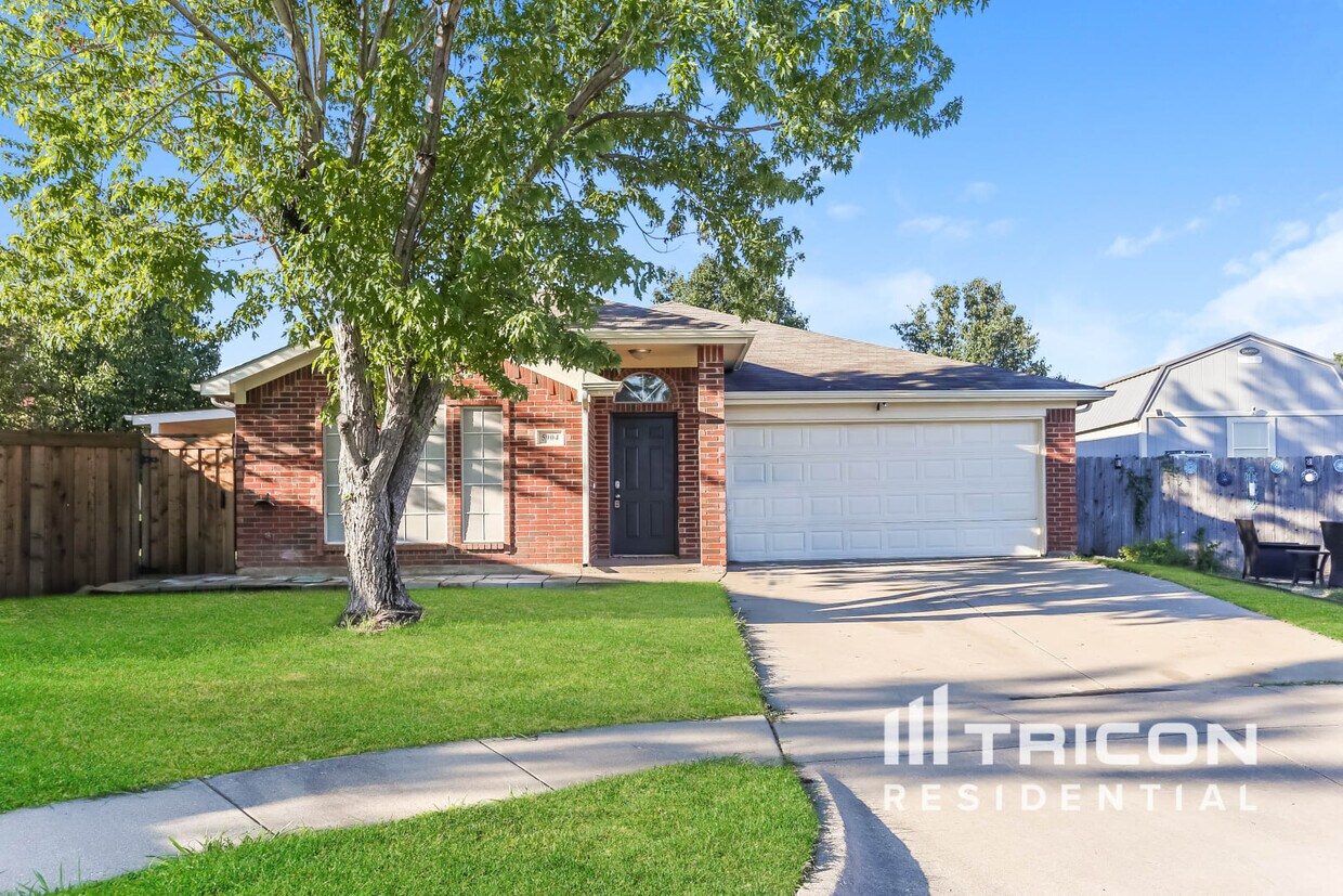 Foto principal - 5904 Aloe Court Arlington TX