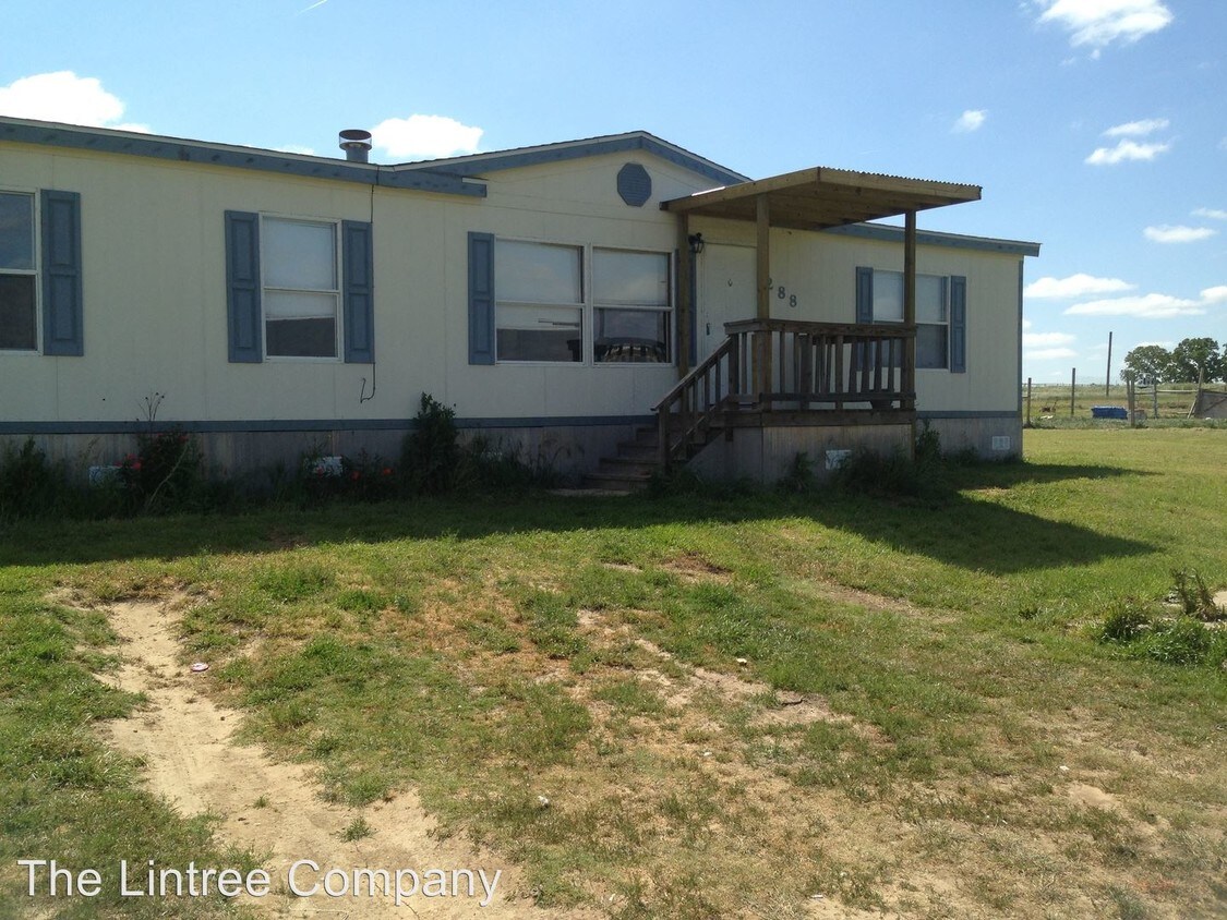 Primary Photo - 4 br, 2 bath House - 288 Salt Grass Circle