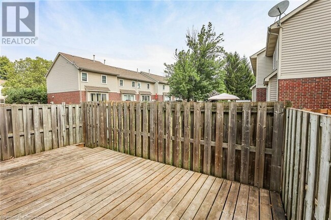 Building Photo - 55 55 Kerman Ave