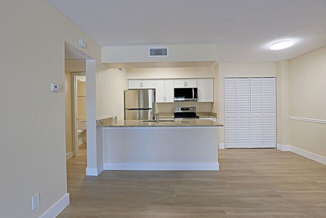 Photo - Mystic Gardens 5331-3104 Apartment