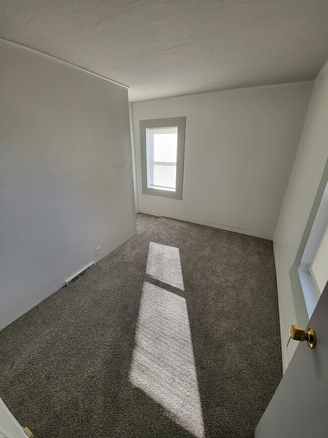 Foto del edificio - 211 S Marr St