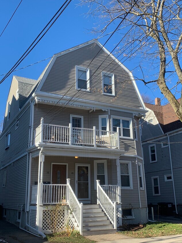 Primary Photo - 18 Pearson Ave