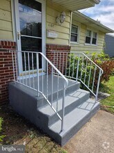Building Photo - 1107 Hickory St