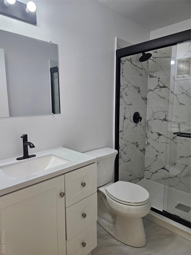 Foto del edificio - 530 Hudson Ave