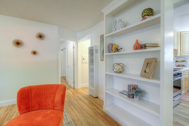 Building Photo - 871 Sonoma Ave