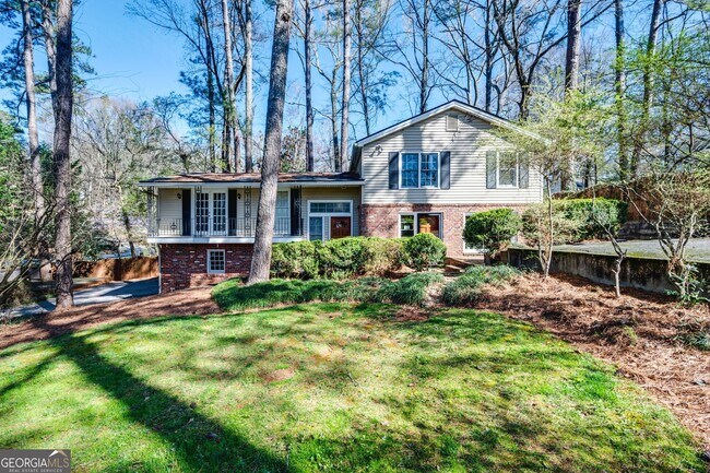 Building Photo - 64 Spruell Springs Rd