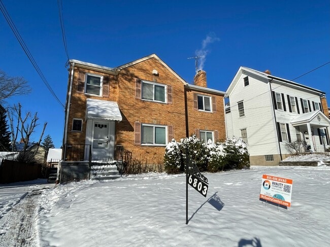 Building Photo - 6803 Plainfield Rd