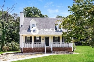 Building Photo - 397 Twin Valley Dr