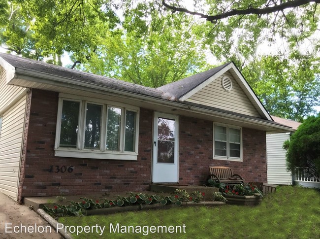 Foto del edificio - 3 br, 1 bath House - 1306 Kingman