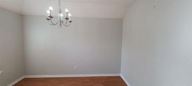 Building Photo - 8412 Green Ash Dr