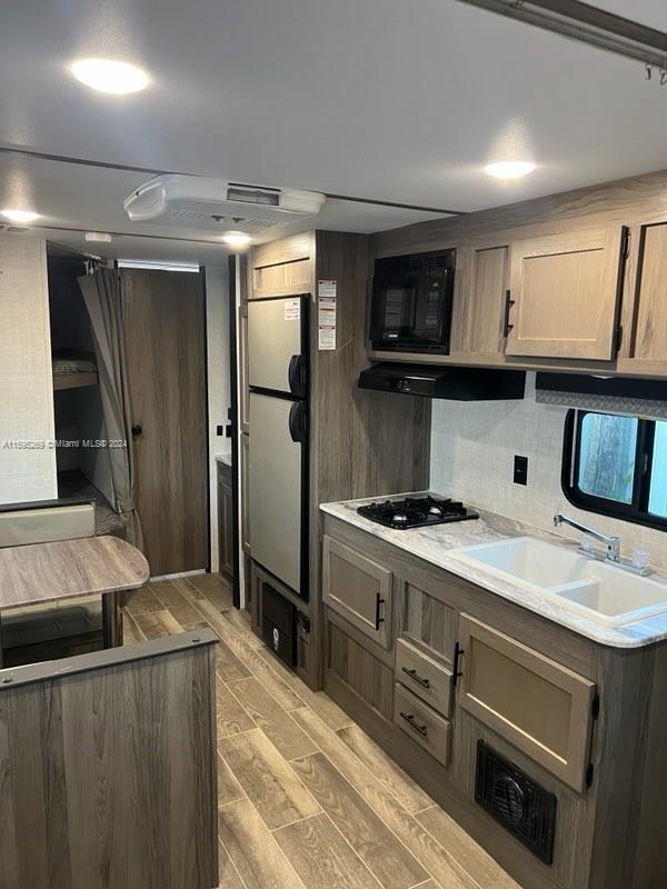 Foto del edificio - 18035 NW 43rd Ct