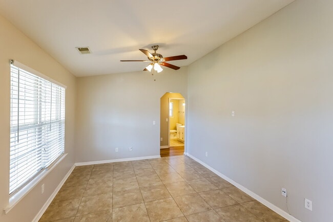 Building Photo - 779 Lannie Bonner Cir