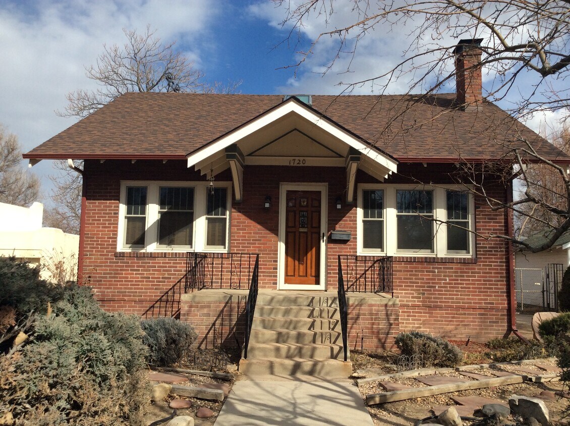 Primary Photo - 1720 13th Ave