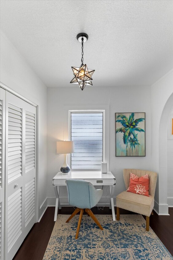 Foto principal - 1026 Varela St