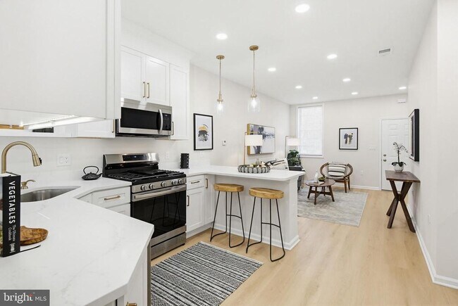 Foto del edificio - 843 E Lombard St