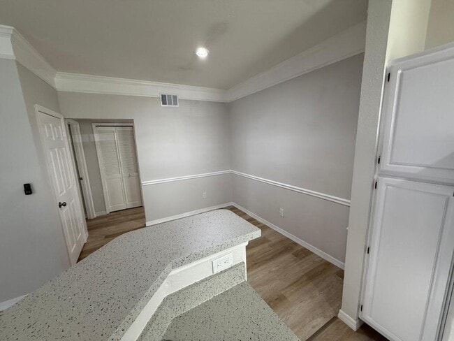 Foto del edificio - 3478 Westchester Square Blvd