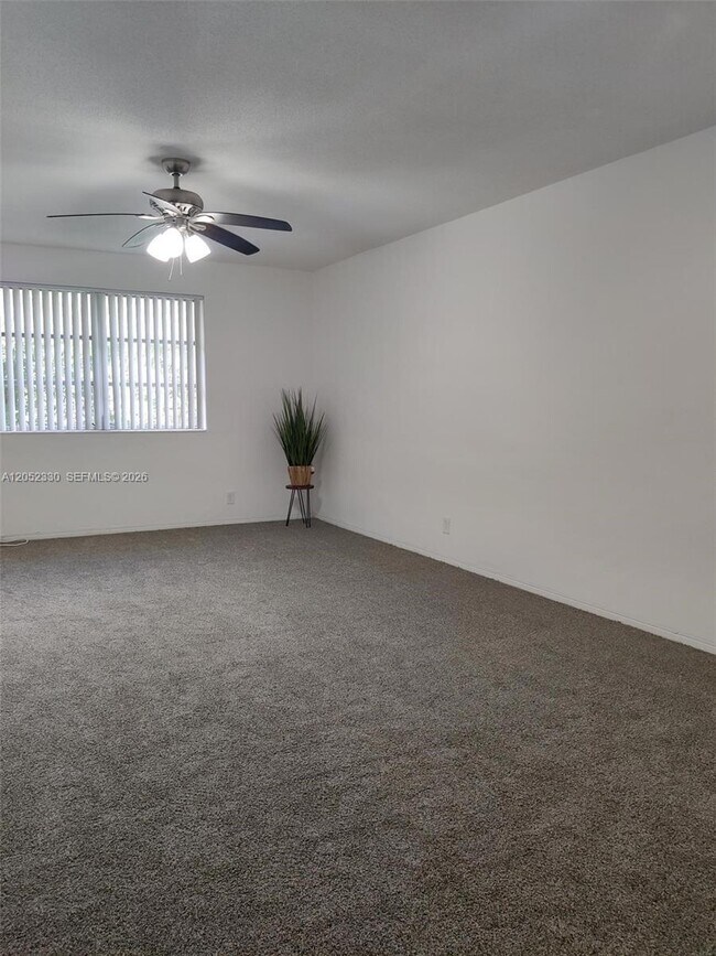 Foto del edificio - 5970 NE 18th Ave