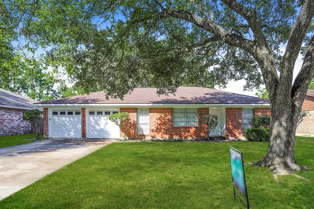 Foto principal - 404 Coburn St