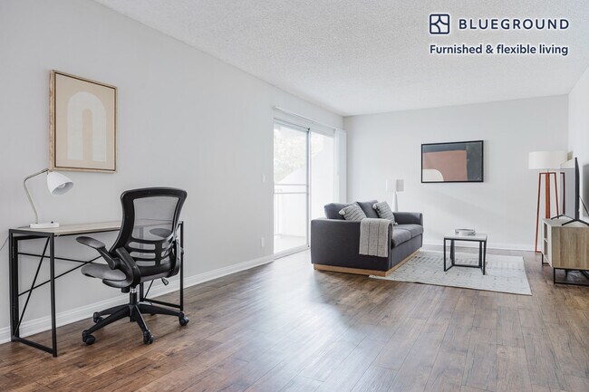 Foto del edificio - 3943 Veselich Ave