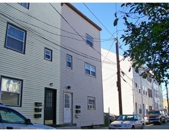 Building Photo - 19 Murray Ct