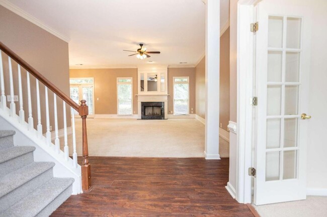 Foto del edificio - 3302 Hidden Trail Rd SE
