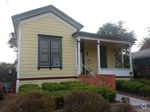 Building Photo - 1176 Main St