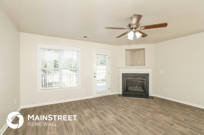 Building Photo - 201 Old Cypress Dr