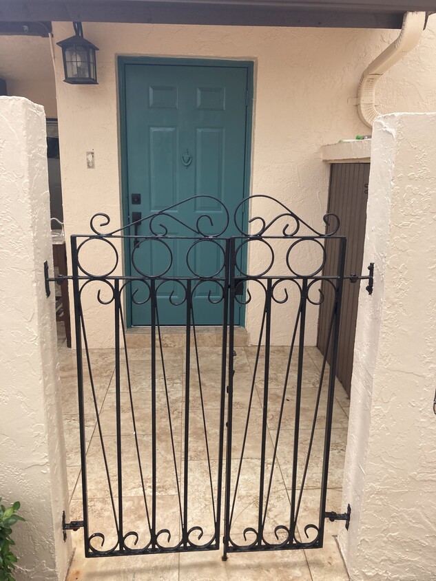 Primary Photo - 13280 SW 114th Terrace