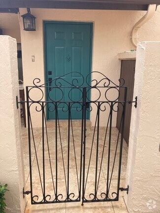 Building Photo - 13280 SW 114th Terrace
