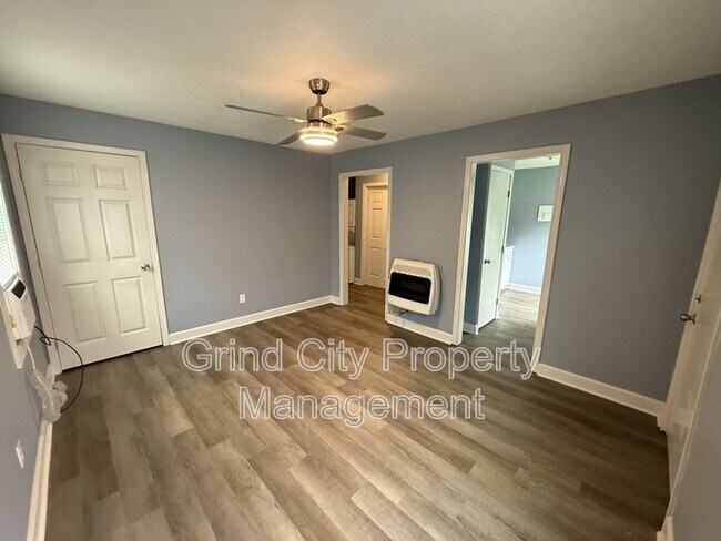 Foto del edificio - 3067 Princeton Ave