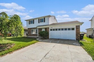 Building Photo - 37718 Douglas Ct