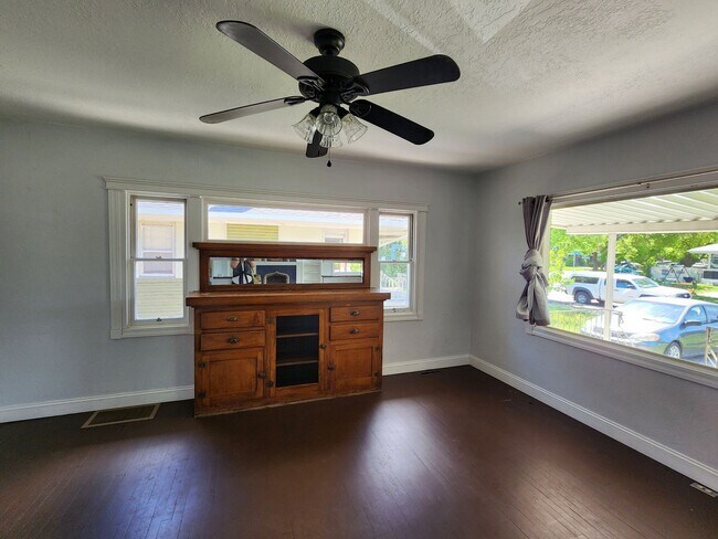 Foto del edificio - HONEY! Stop Scrolling! - FABULOUS!!!! Downtown SLC 3 bd house!