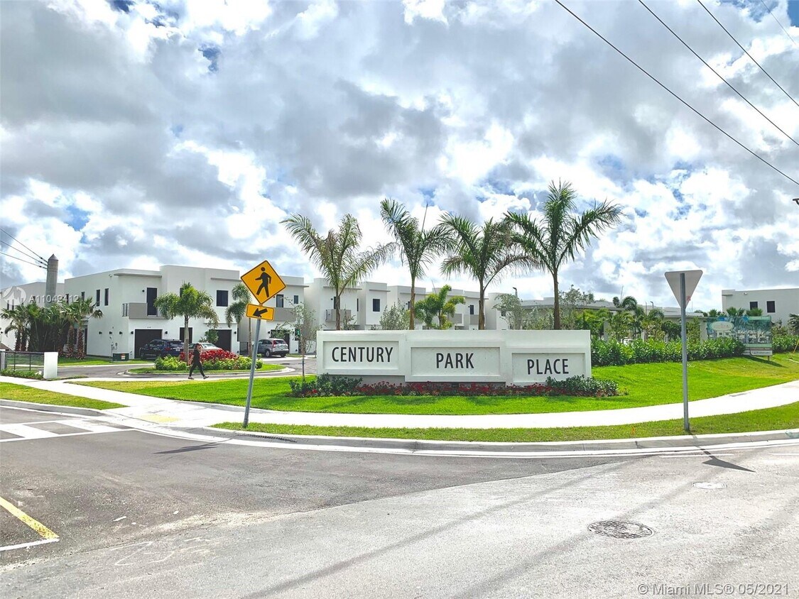 Primary Photo - 458 SW 91st Ct