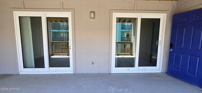 Foto del edificio - 505 Carolina Beach Ave N