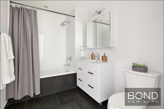 Foto del edificio - 247 N 7th St