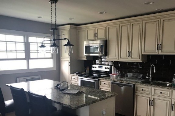 Foto principal - 1701 Ocean Ave