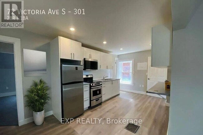 Building Photo - 103 Victoria Ave S