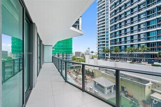 Building Photo - 1300 S Miami Ave