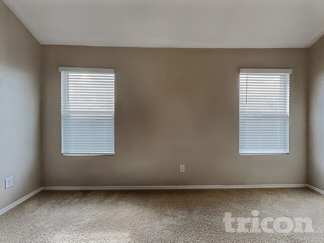 Foto del edificio - 414 Lance Trail