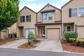 Building Photo - 13949 Beavercreek Rd