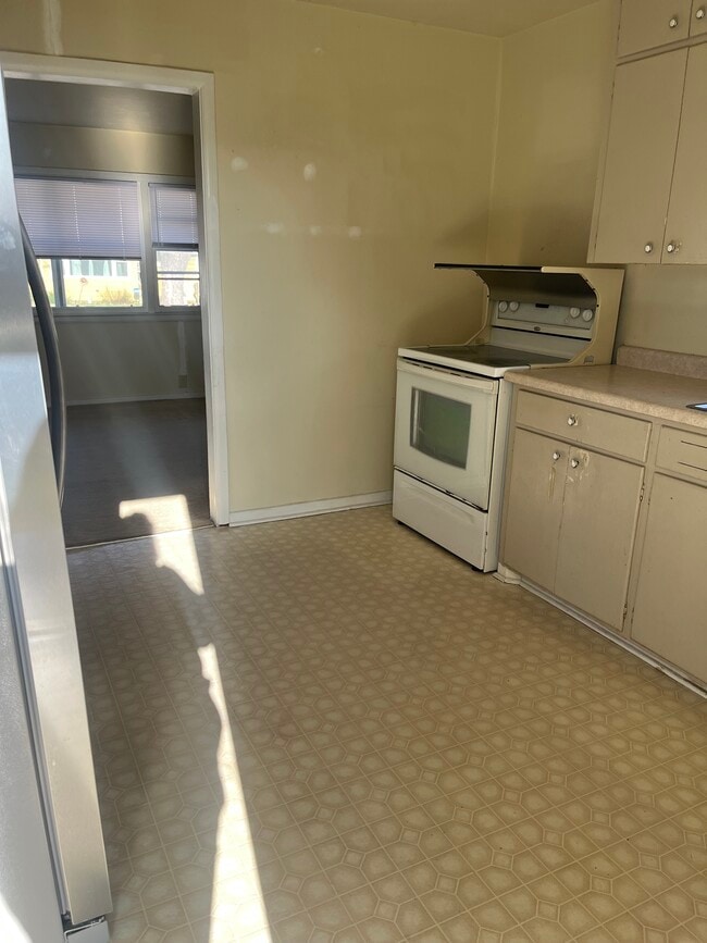 Building Photo - 1839 S 4th St