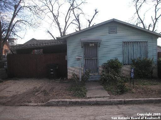 Building Photo - 206 Aztec Alley