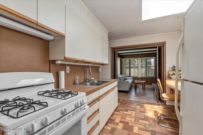 Foto del edificio - 223 West End Ave