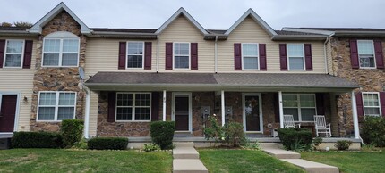 Building Photo - 49 Normans Ford Dr Building Photo - 49 Normans Ford Dr