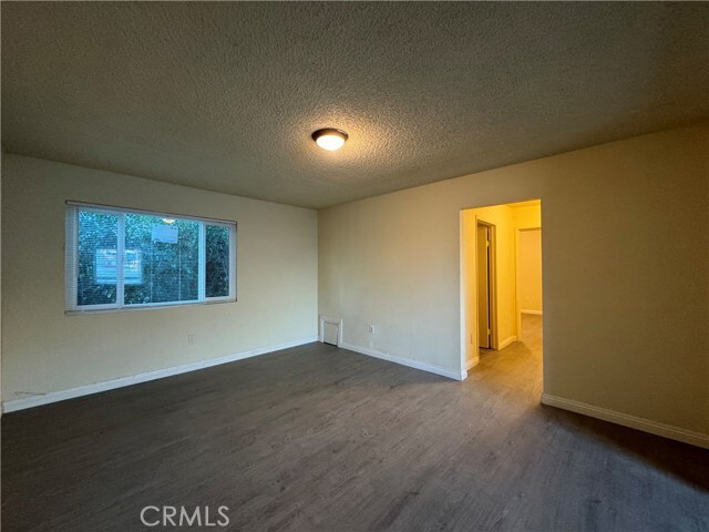 Primary Photo - 2230 Wall St
