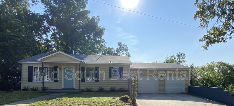 Primary Photo - 4413 Zion St